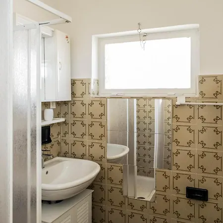 A Ca' Di Giusi Apartment